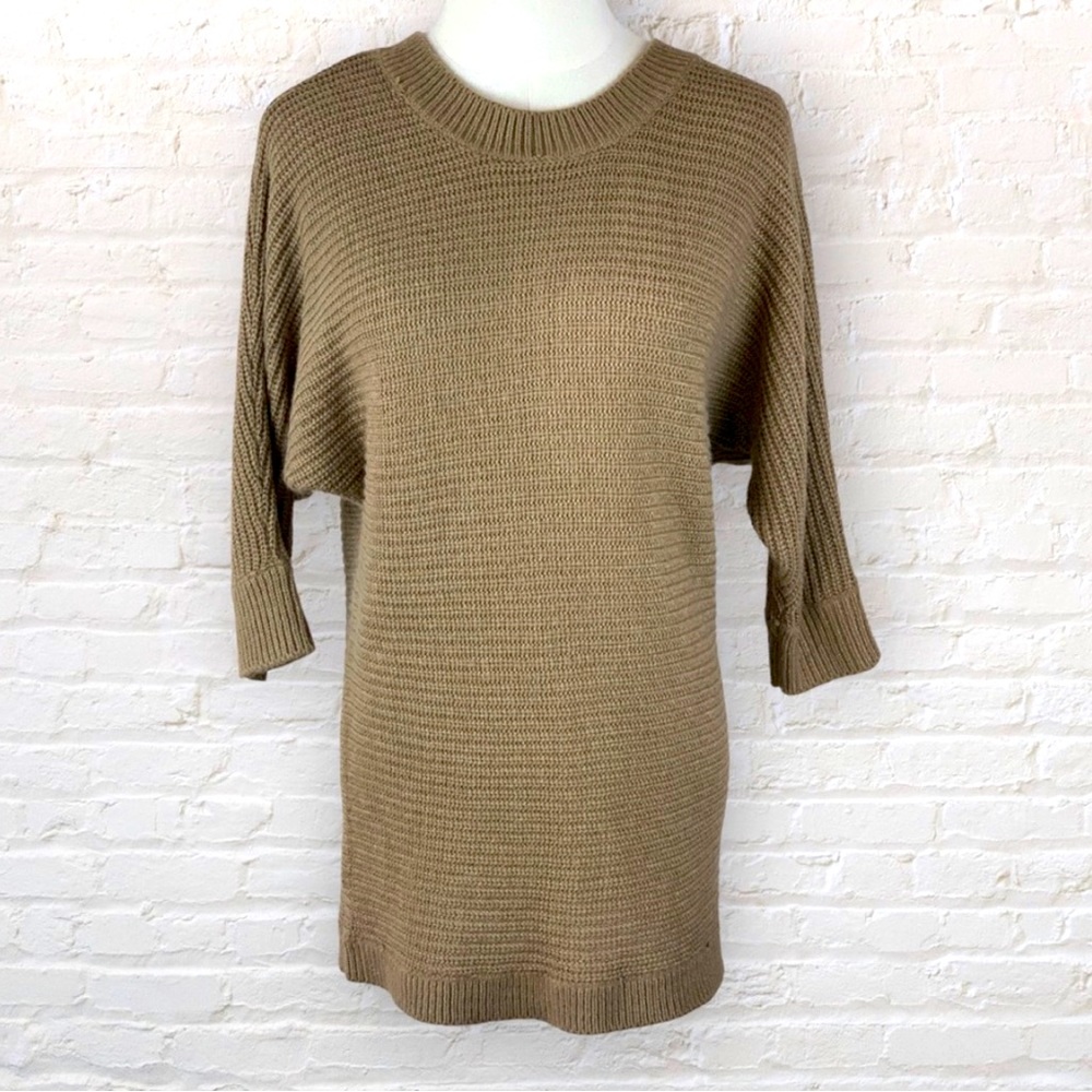 🌻5 for $20 🏷 • Knit Sweater Tunic